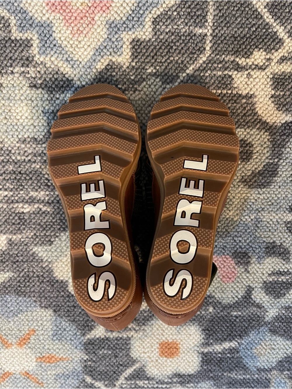 Sorel Olive Green Crisscross Wedge Sandals - Picture 3 of 3